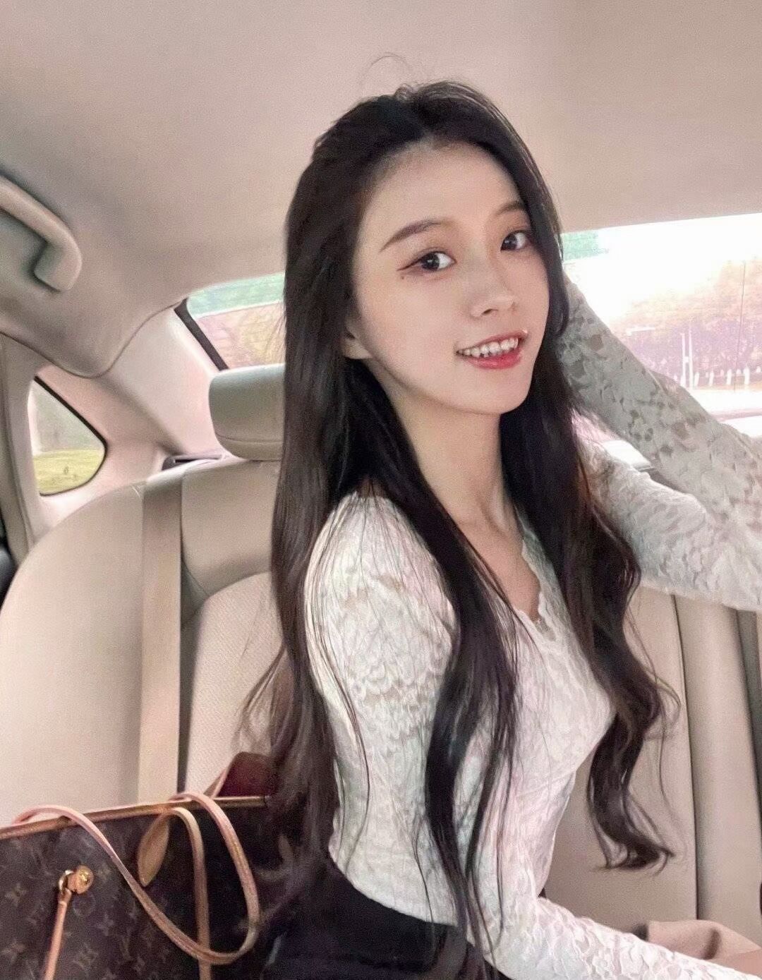 杭州休闲胜地：漫步繁华，尽享悠闲时光